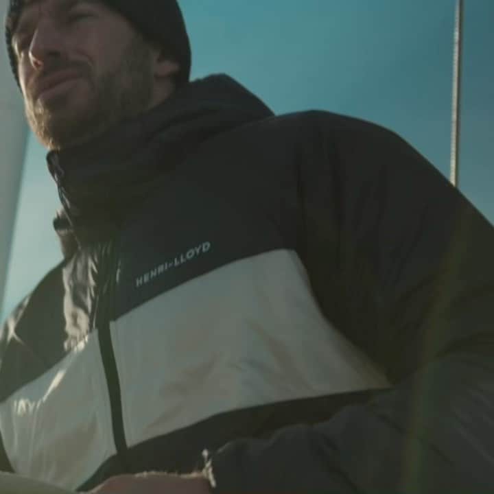 のインスタグラム：「Perfect for Everyday Adventures, our Mav HL Liner Hood jacket is super light, super breathable and easy to pack. Engineered from an incredibly comfortable face fabric, it is both water resistant and windproof - HL #henrilloyd #liner #jacket #warmth #winter」