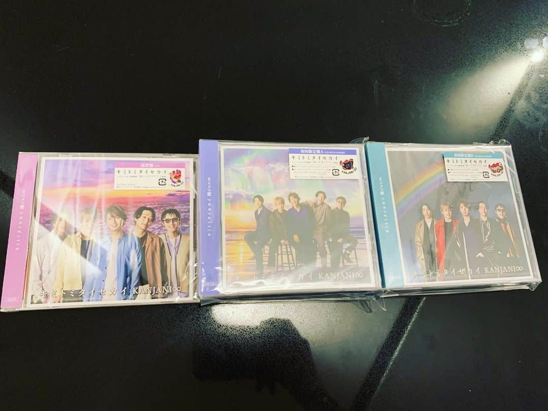 のインスタグラム：「約一年、温めて完成した楽曲、 改めて楽曲に関われて感謝です。  #キミトミタイセカイ #関ジャニ  #kanjani8  #知ってるワイフ #hiyunk #kenji03 #composer #trackmaker #songwriter  #backon #teeda」