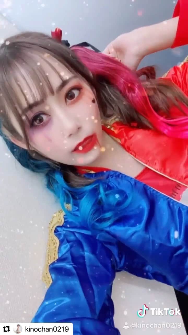 のインスタグラム：「@kinochan0219  ・・・ お仕事でハーレークイーンした💙❤️ けど渋谷のギャルになりました😂 . #ハーレークイーン #helloween #ハロウィン #コスプレ #イベントコンパニオン」