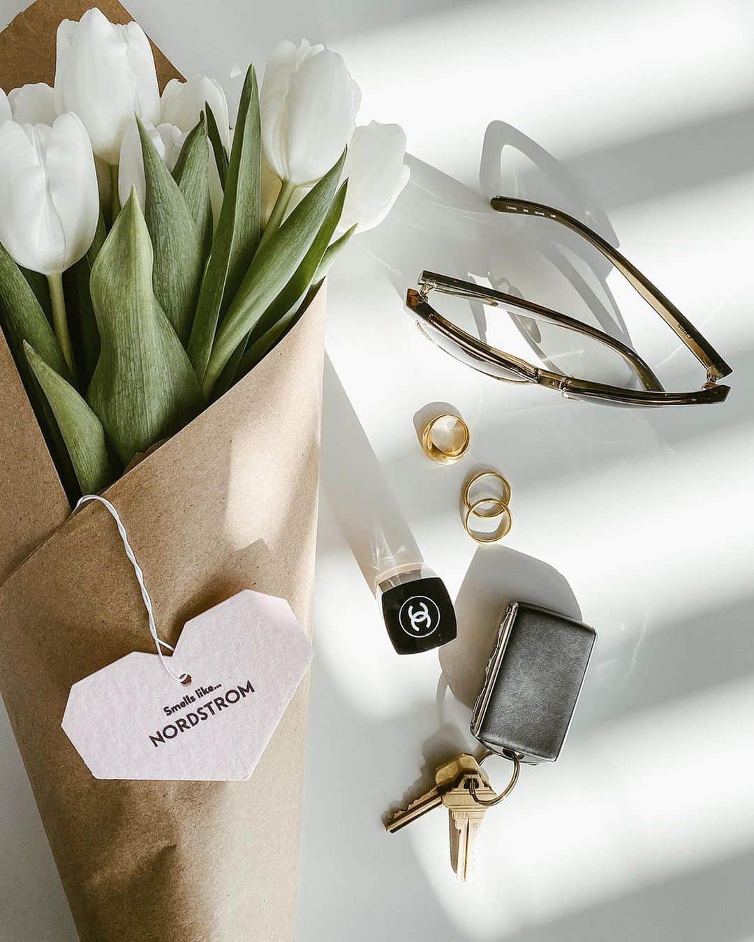 Nordstromさんのインスタグラム写真 - (NordstromInstagram)「Have you heard about our latest curbside surprise? Now through February 14, we're giving away limited-edition @voluspacandles scent tags to some lucky customers who buy online and pick their orders up curbside (while supply lasts)! Shop now and pick up curbside at your local Nordstrom store for a chance to snag one. #stayNspired​」2月10日 9時49分 - nordstrom