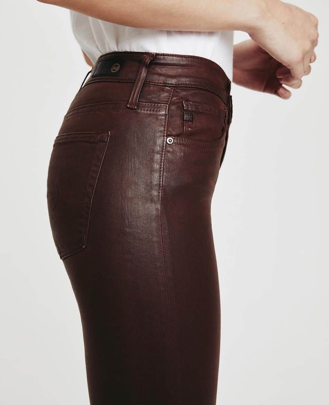 アドリアーノゴールドシュミットのインスタグラム：「Hand-coated luxury meets our famous luscious sateen. Link in bio to shop the Leatherette Collection // #AGjeans」