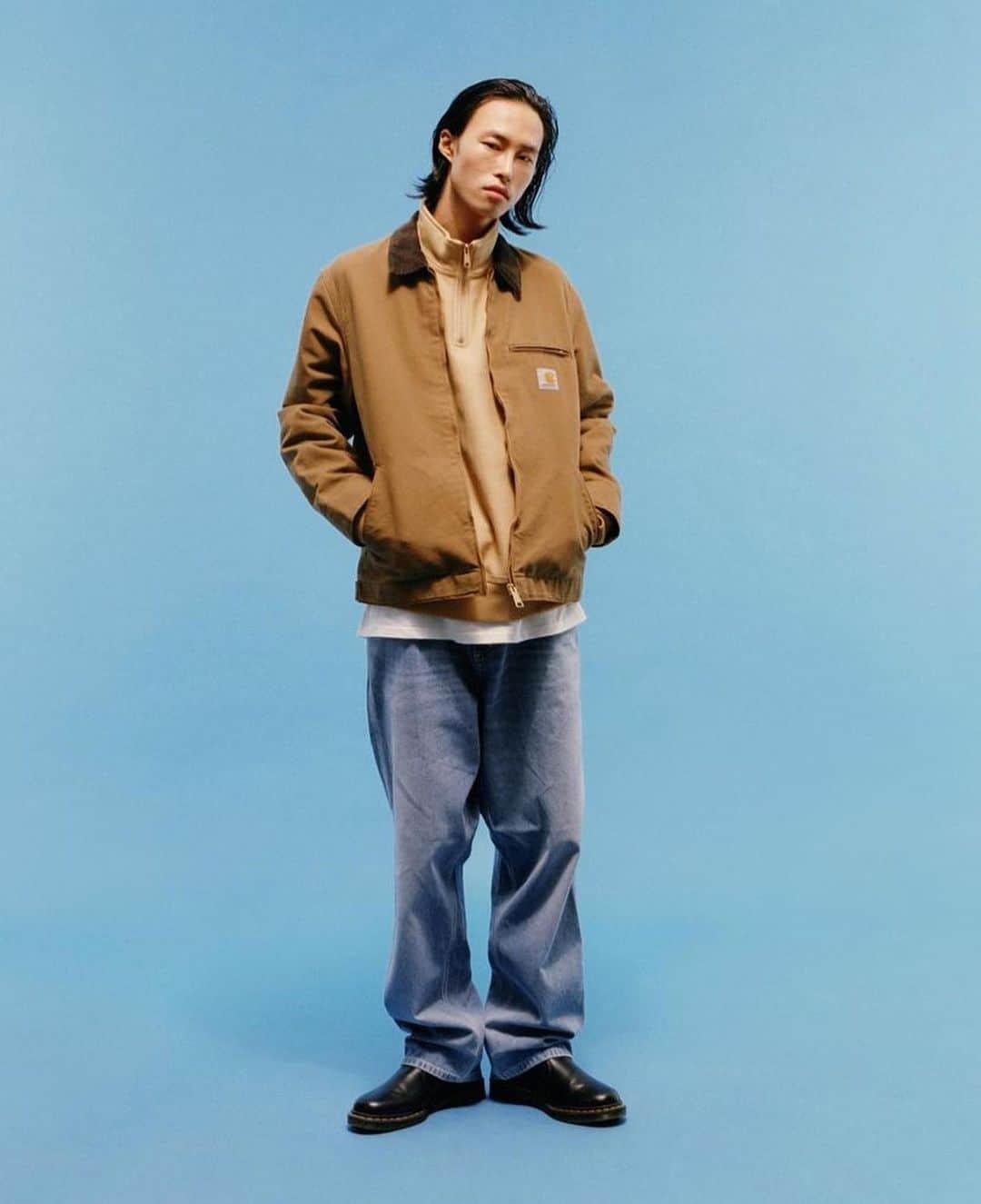 カーハートのインスタグラム：「Spring / Summer 21 Icons.  Photographer: @osmaharvilahti  Stylist: @imruh  Model: @name_js.kr  #CarharttWIP」