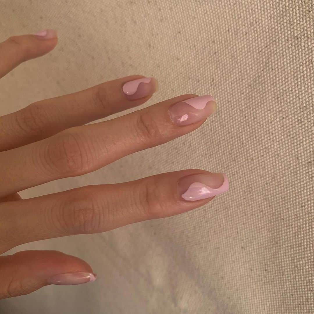 水野里砂のインスタグラム：「my💅 気分は春🌸  #riririart」