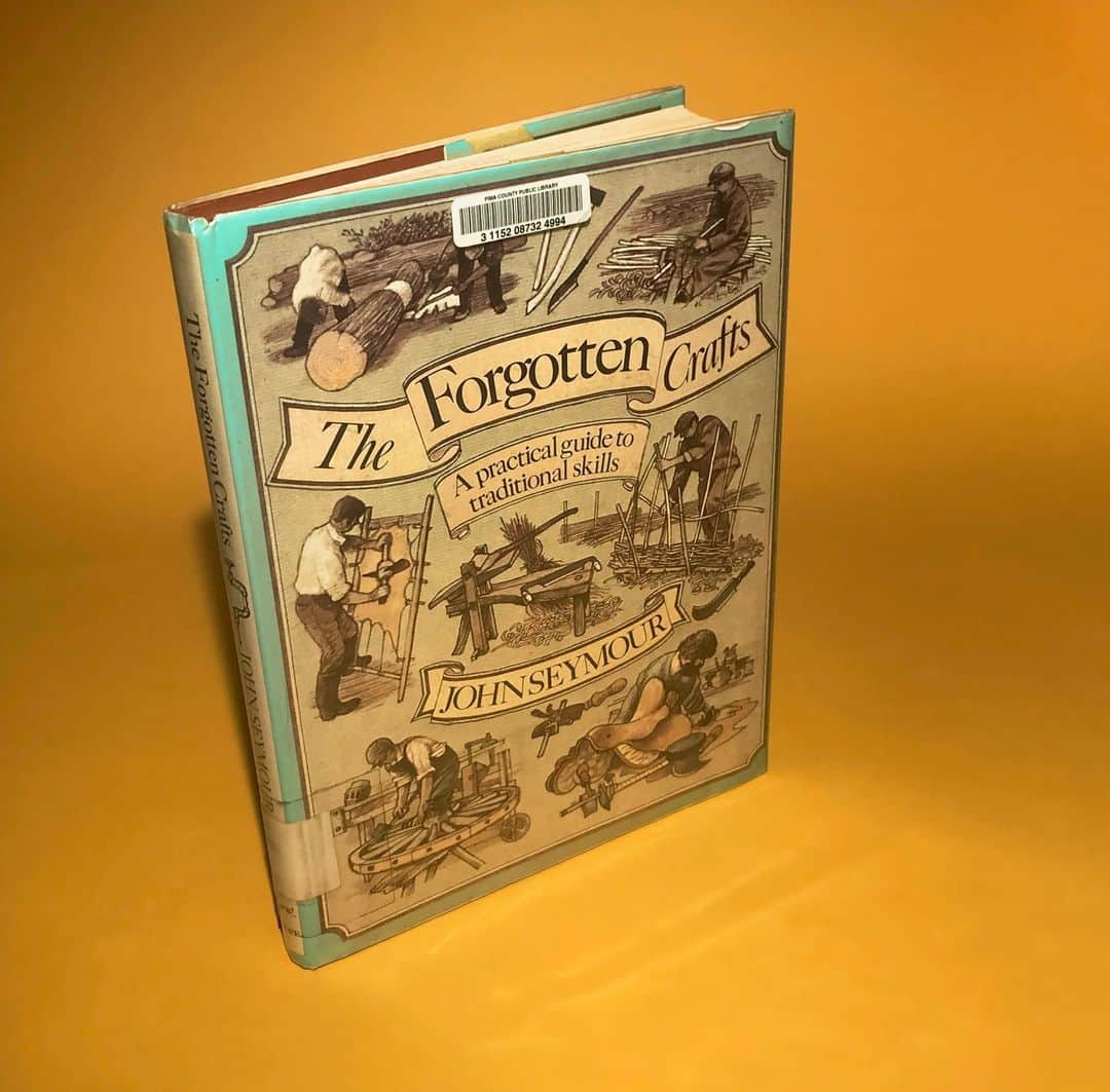アレックス・プラガーのインスタグラム：「#APStudioBookClub FEBRUARY selection: The Forgotten Crafts published in 1984 by John Seymour」