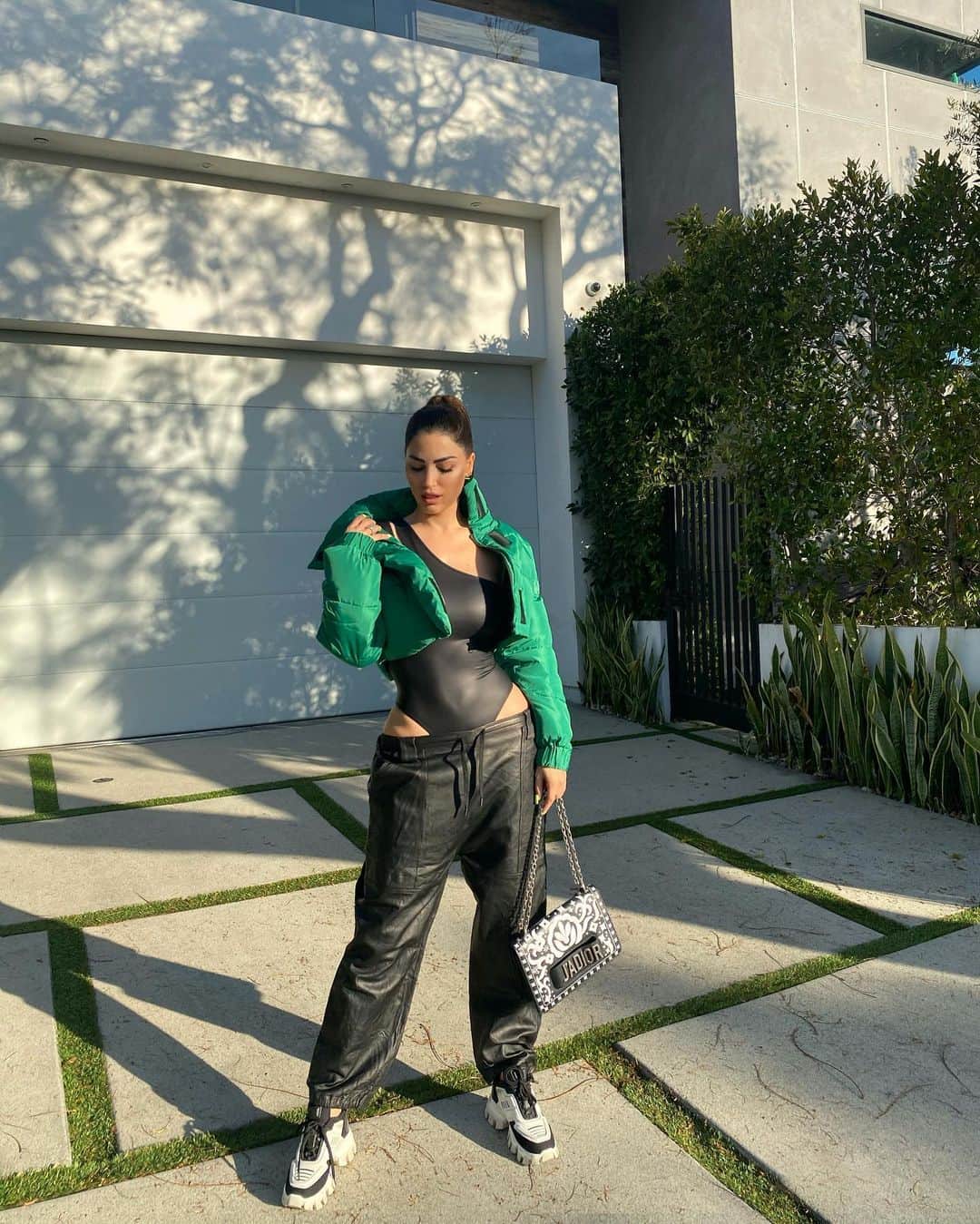 ヨランテ・ヴァン・カスベルヘンのインスタグラム：「💚」