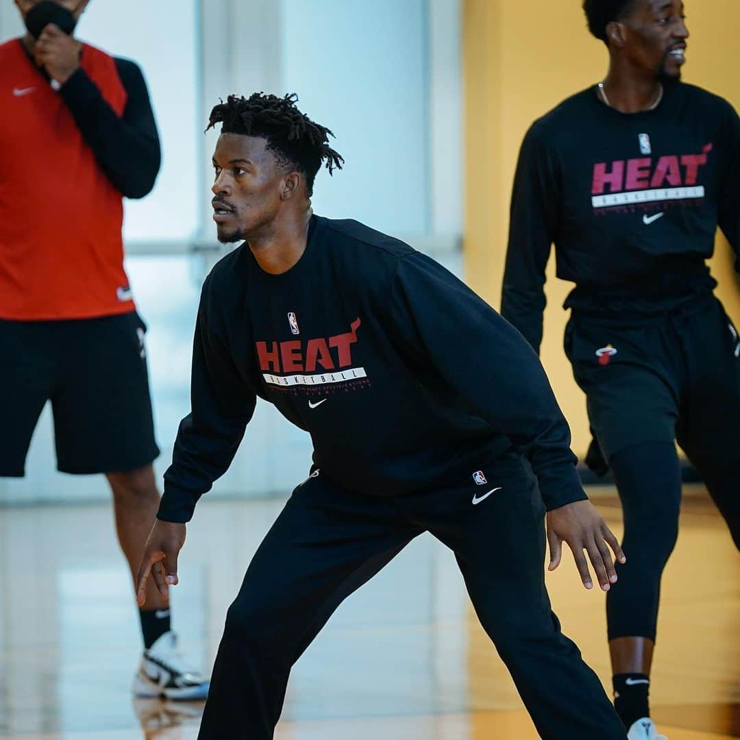 Miami HEATさんのインスタグラム写真 - (Miami HEATInstagram)「Gotta defend our home before hitting the road 🔥」2月10日 2時51分 - miamiheat