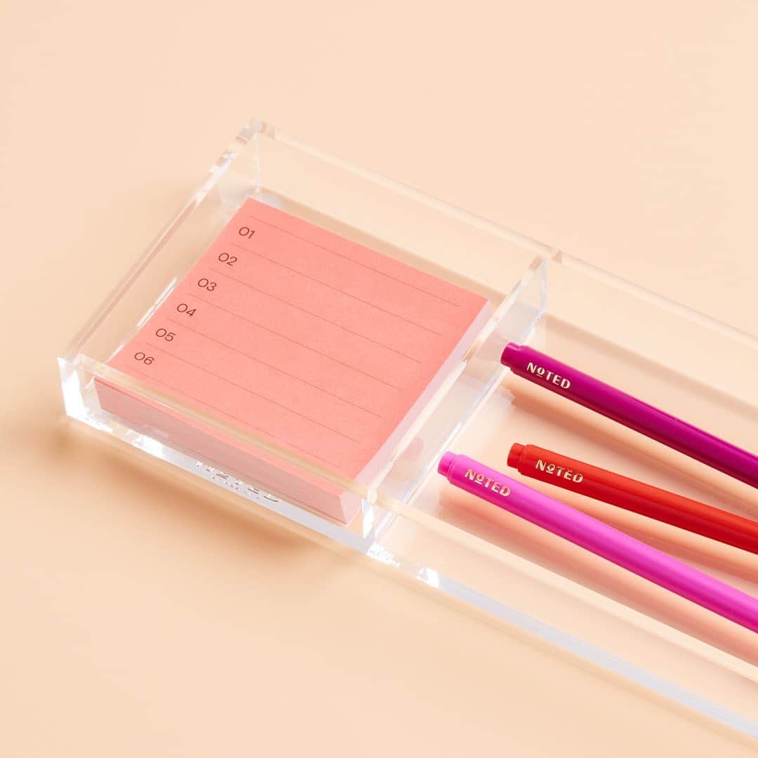 3M（スリーエム）のインスタグラム：「With notes big and small and in all shapes and sizes, the @NotedbyPostit collection can help you get it all in order. Now available at @Target, @Staples and @Amazon. #NotedbyPostit」