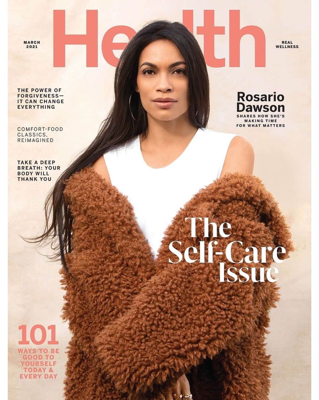 ロザリオ・ドーソンのインスタグラム：「Talking self care and mental health with @healthmagazine in @studiooneeightynine BK showroom. Thank you team for a safe and fun shoot! #love •  Via @healthmagazine Our March cover star is @rosariodawson, and she's opening up about her emotional health: “I'm always someone who is trying to look for the rainbow in the clouds,” she says. “But I also tend to be really tough on myself. I don't show it on the exterior, but I can definitely marinate in my troubles. I've worked really hard to dial that back and live in my gratitude.” #RosarioDawson has also become more aware of what she’s feeling in the moment: “I've also started noticing when my heart starts racing more and how many times during the day my anxiety is flaring. That's one of the things that I've come to realize about myself in the past few years—I have a lot of anxiety.”   Previously, Dawson would dismiss anxious thoughts as stress: “Well, if it's just that I have a stressful life and job, or encounter stressful circumstances—I'm just screwed, right? Like, if I am stressed about work, people would say, ‘Work less!’ But that's not necessarily an option,” she explains. “But if I have anxiety, it's more about how I am reacting to that stress. I have more control over that. So that's what I've been working on and talking about.” . And now, at age 41, Dawson is looking to get into therapy after previously putting it off: “My [adopted] daughter has had therapy most of her life through foster care and stuff. I've done weekly therapy with her starting at the age of 11. I have had it in my life, but it hasn't been specific to me and my personal needs. I read my self-help books, and I've done weekend programs and [things] like that. I've tried to do these major download moments, and then I just go back to my life, but I've realized that it's got to be more than just focusing on self-help for a moment. It needs to be a deeper practice. So that's something I'm going to work on—getting a therapist.” . Tap the link in bio for the full article 👆 (📸: @marcbaptiste007)」