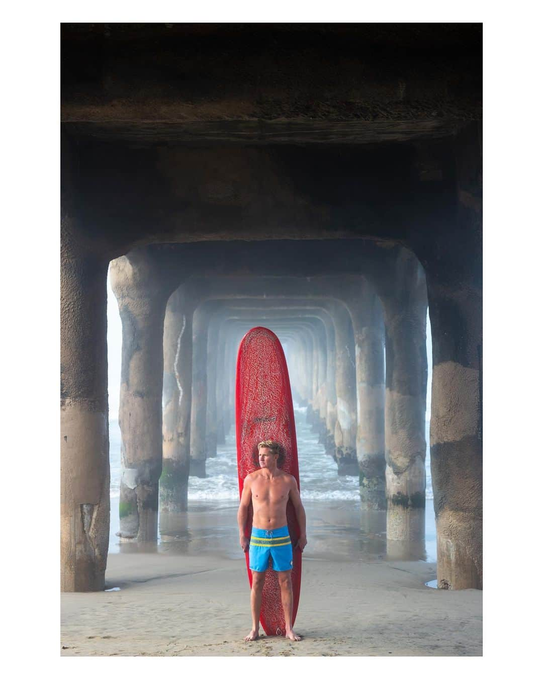 Pete Halvorsenのインスタグラム：「“Hey Pete, we need something that feels timeless South Bay...”  I got this.   @calebdavidge under Pier Pressure for @birdwellbeachbritches」