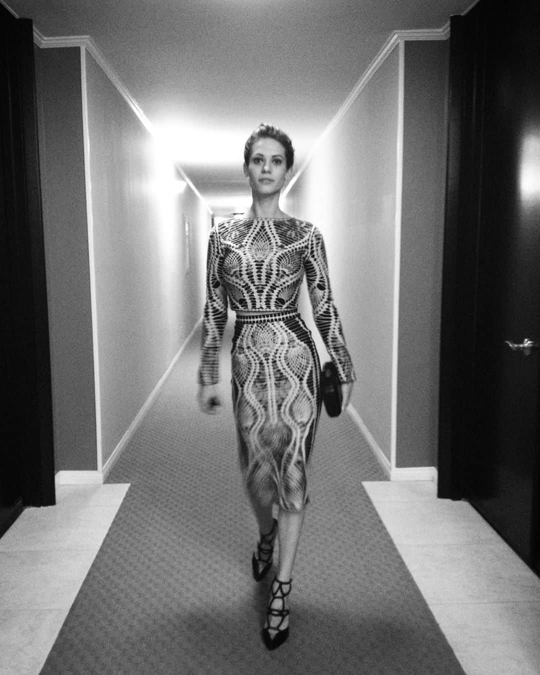 リンジー・フォンセカのインスタグラム：「Definitely never thought I’d miss heels!」
