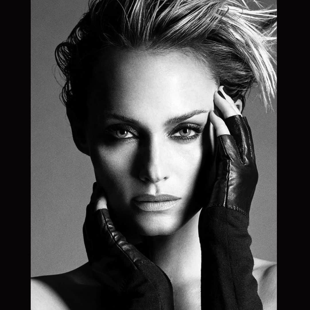 ルイージ&イアンゴさんのインスタグラム写真 - (ルイージ&イアンゴInstagram)「Happy Birthday to our very special Friend and Muse ❤️ @ambervalletta  You are an Angel  on earth  and  you are capable to surprise us all the time by your grace and your powerful eyes we wish you  the most amazing day fulfilled with love  and new dreams . We looooovvvvveeee youuuu !!!! ♥️♥️♥️♥️♥️♥️」2月10日 3時45分 - luigiandiango