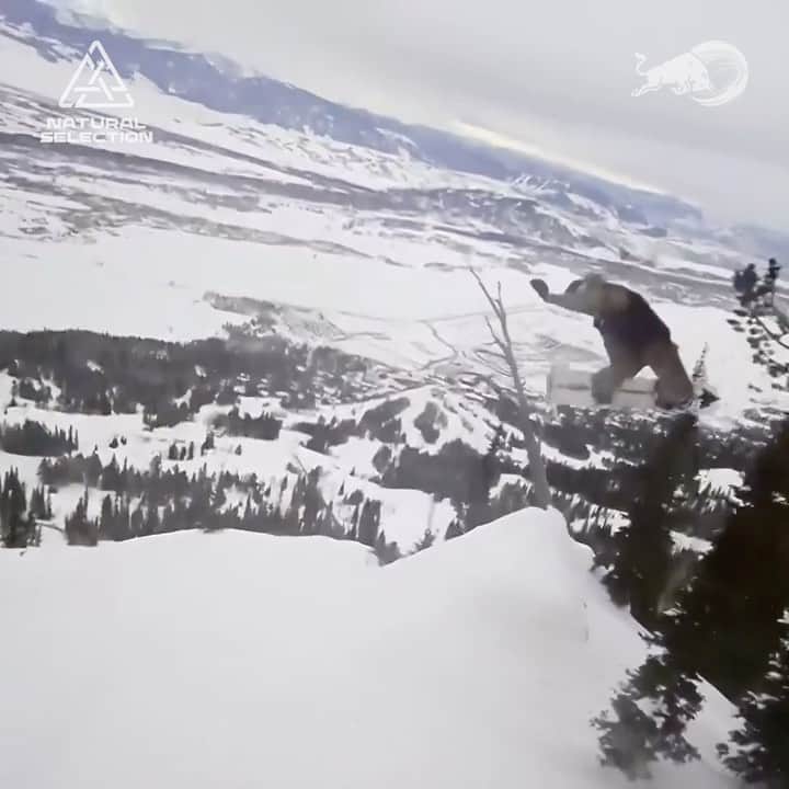 アナログクロージングのインスタグラム：「Highlights from @naturalselection Day 2 (part 1) 🚀  Tune in now for semifinals & finals - Link in Bio & Story.  @redbullsnow」
