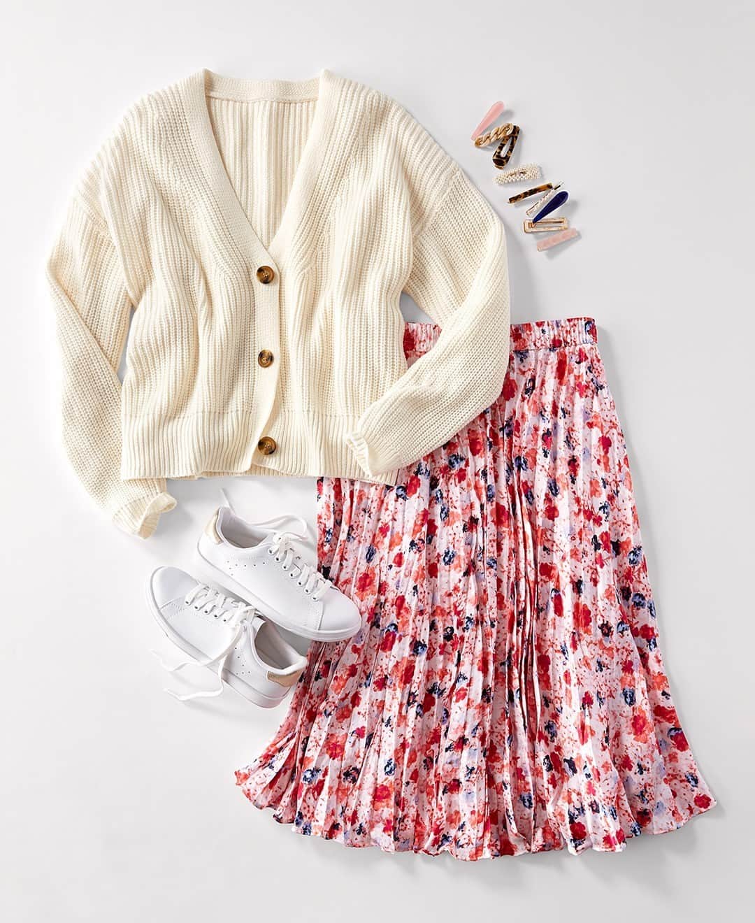 Wal-Mart Stores, Incのインスタグラム：「Our spring style philosophy: if you dress for it, it will come. 🌸🤞🏼 #WalmartFashion」