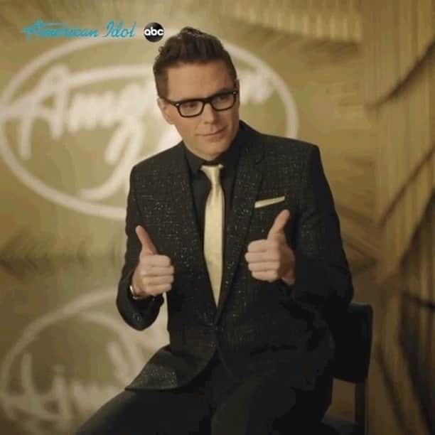 American Idolのインスタグラム：「When #AmericanIdol premieres THIS WEEK!! 👍😭✨」