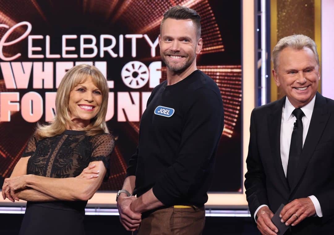 アメリカン・ブロードキャスティング・カンパニーのインスタグラム：「Before you watch him on #CelebrityWheelOfFortune, don’t miss @joelmchale on @totellthetruthtv TONIGHT at 8|7c! 👏」