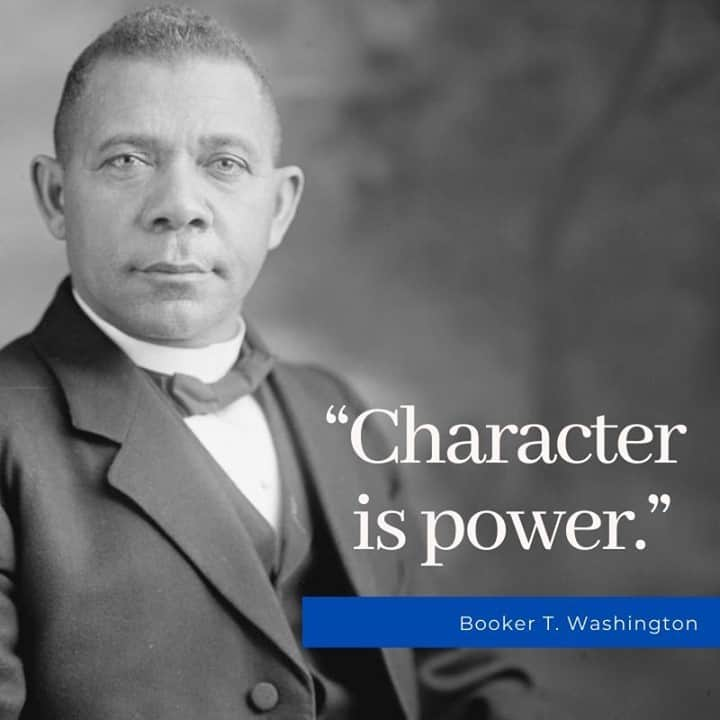 レックス・ジレットのインスタグラム：「Being self aware, honest, and reliable are just a few traits that I feel will help us reach a position of high authority and great prosperity.   Character truly is power .✊  #blackhistorymonth #blackvoices #diversityinclusion #community #charactercounts」