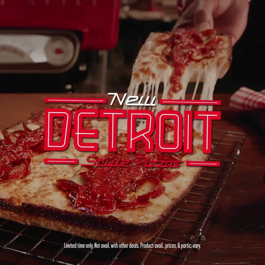Pizza Hutのインスタグラム：「We’re hungry just reading about how hungry you are for our New #DetroitStylePizza」