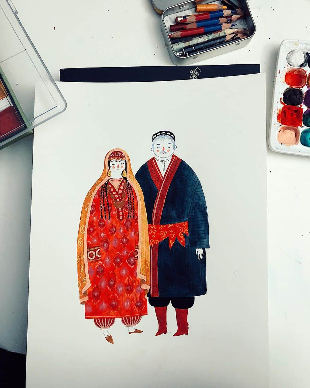 Dinara Mirtalipovaのインスタグラム：「I’m drawing an #uzbek newlywed couple in their traditional outfits.」