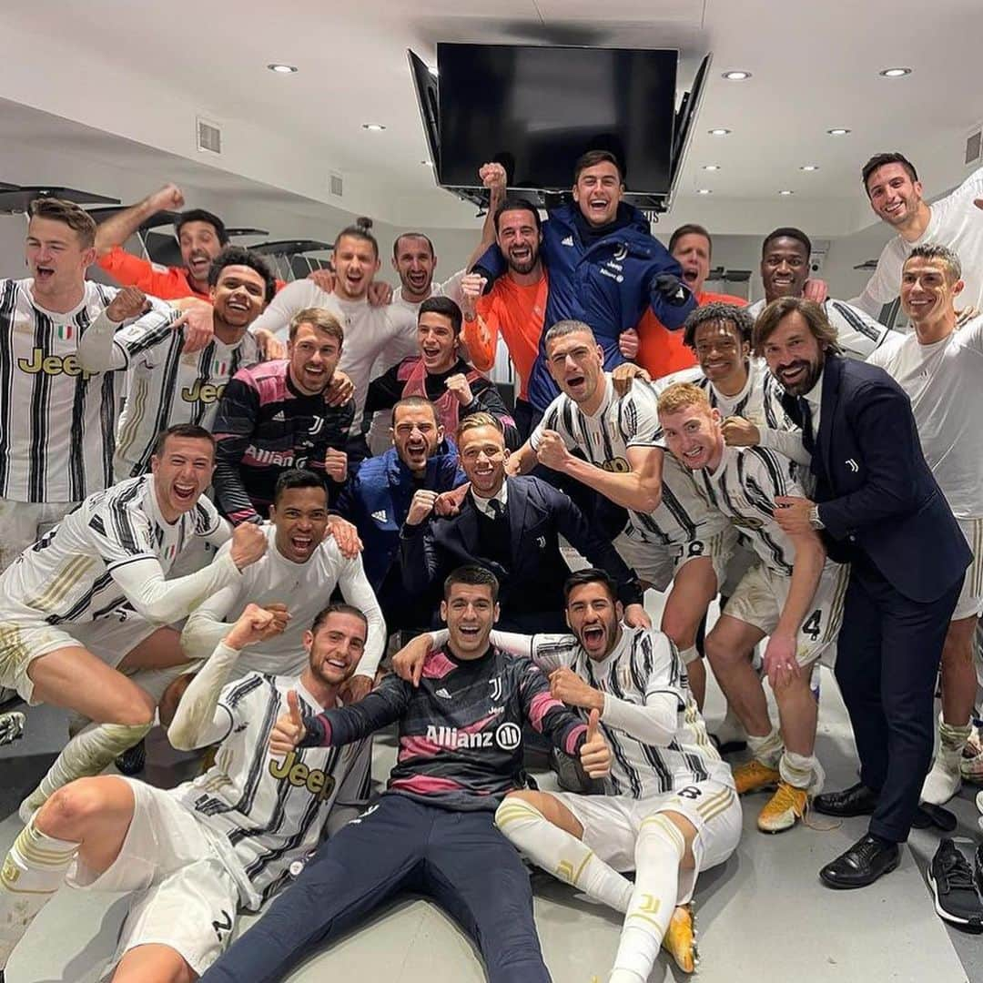 ポール・ポグバさんのインスタグラム写真 - (ポール・ポグバInstagram)「FINALEEEEE 🔥🔥 ▪️Migliore in campo?▪️  #Juve #interjuve」2月10日 6時45分 - juvefanpage