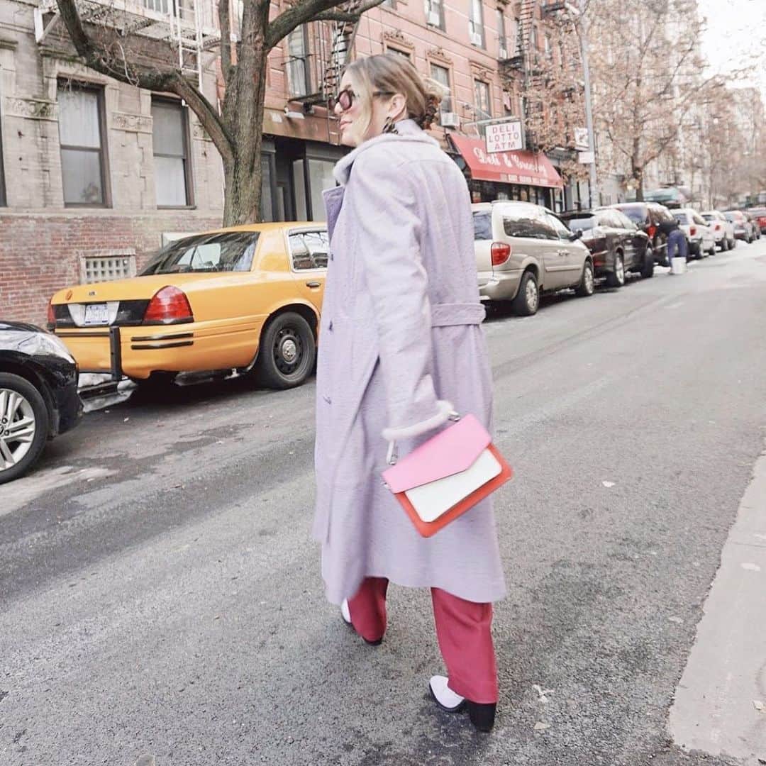 ボトキエのインスタグラム：「This color combo wins • head to our stories for more #valentinesday ready picks @ 30% off!」