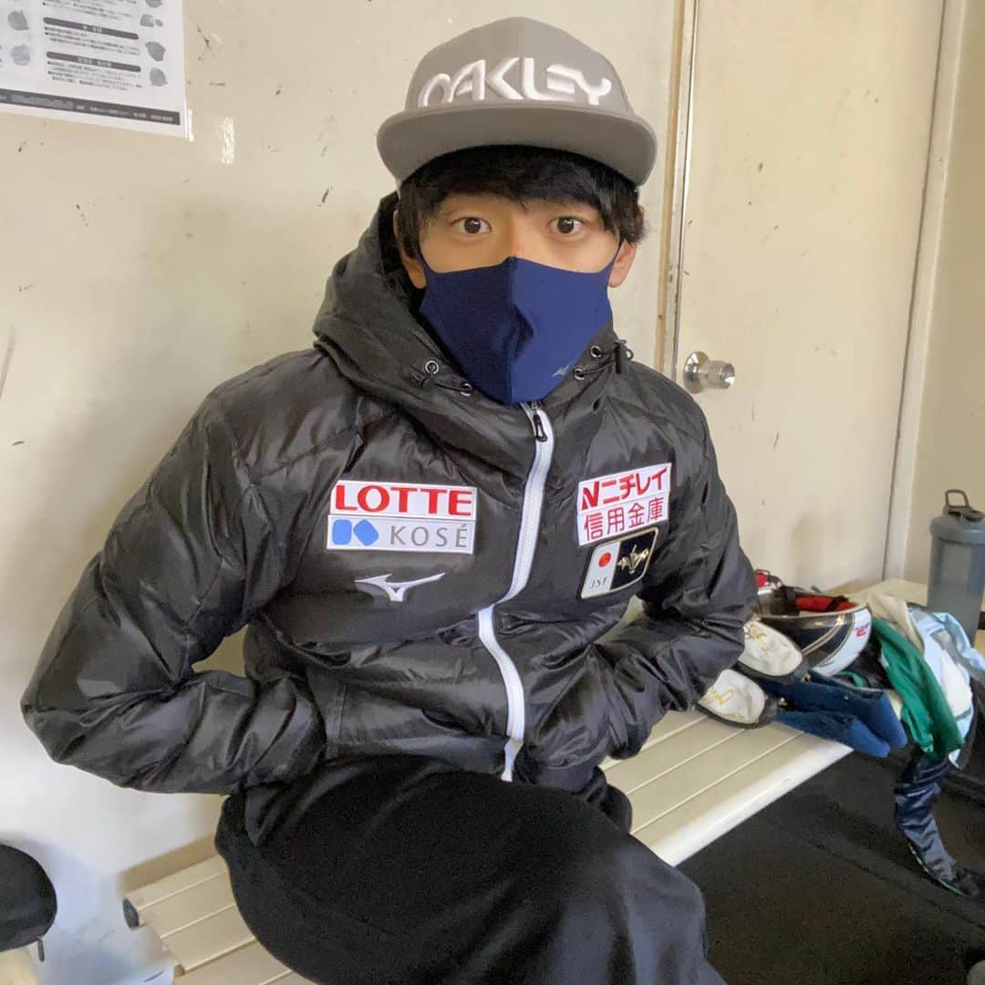 のインスタグラム：「＊ Good morning ‼︎ ・ 今日も顔晴ろう☀️ ・ ・ #ショートトラック  #長野県 #野辺山  #ミズノ #ニチレイ #信用金庫  #KOSE #LOTTE #代表ジャージ #ありがとう #国際戦0 #自分を大切に #人は人自分は自分  #顔晴ろう」