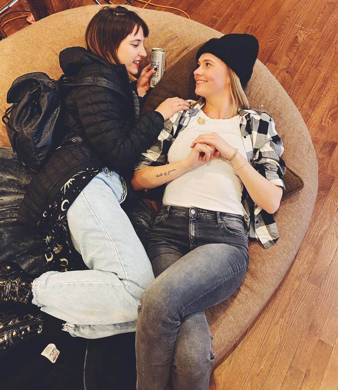 ライナ・ローソンのインスタグラム：「💓 love you @shaylyn.kelly」