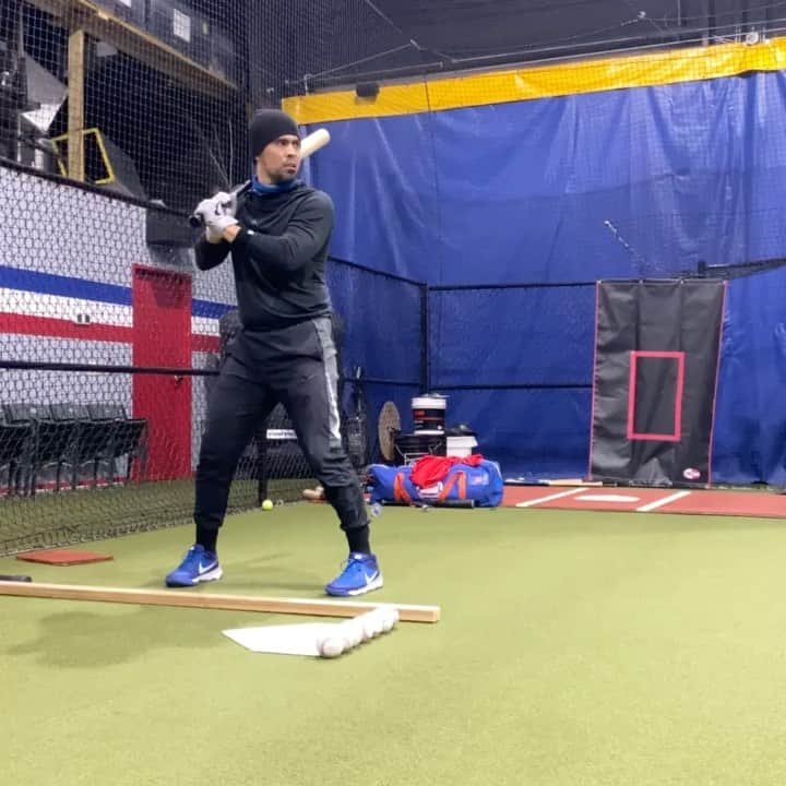 ロビンソン・チリノスのインスタグラム：「Tremendo día hoy gracias mi Dios . #mlb #mlbvenezuela #robinsonchirinos #2021」