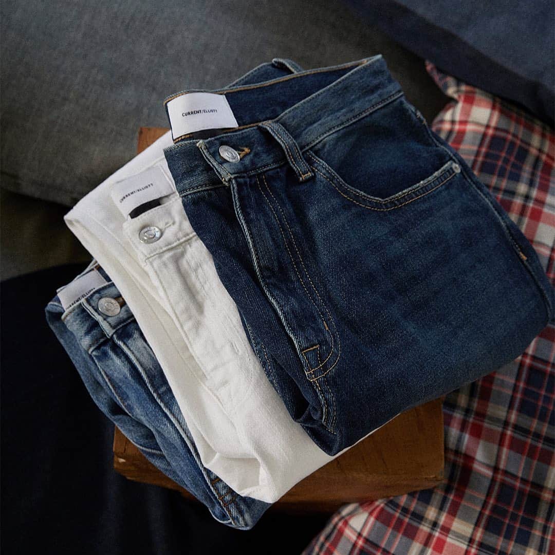 カレントエリオットのインスタグラム：「diggin’ this denim stack」