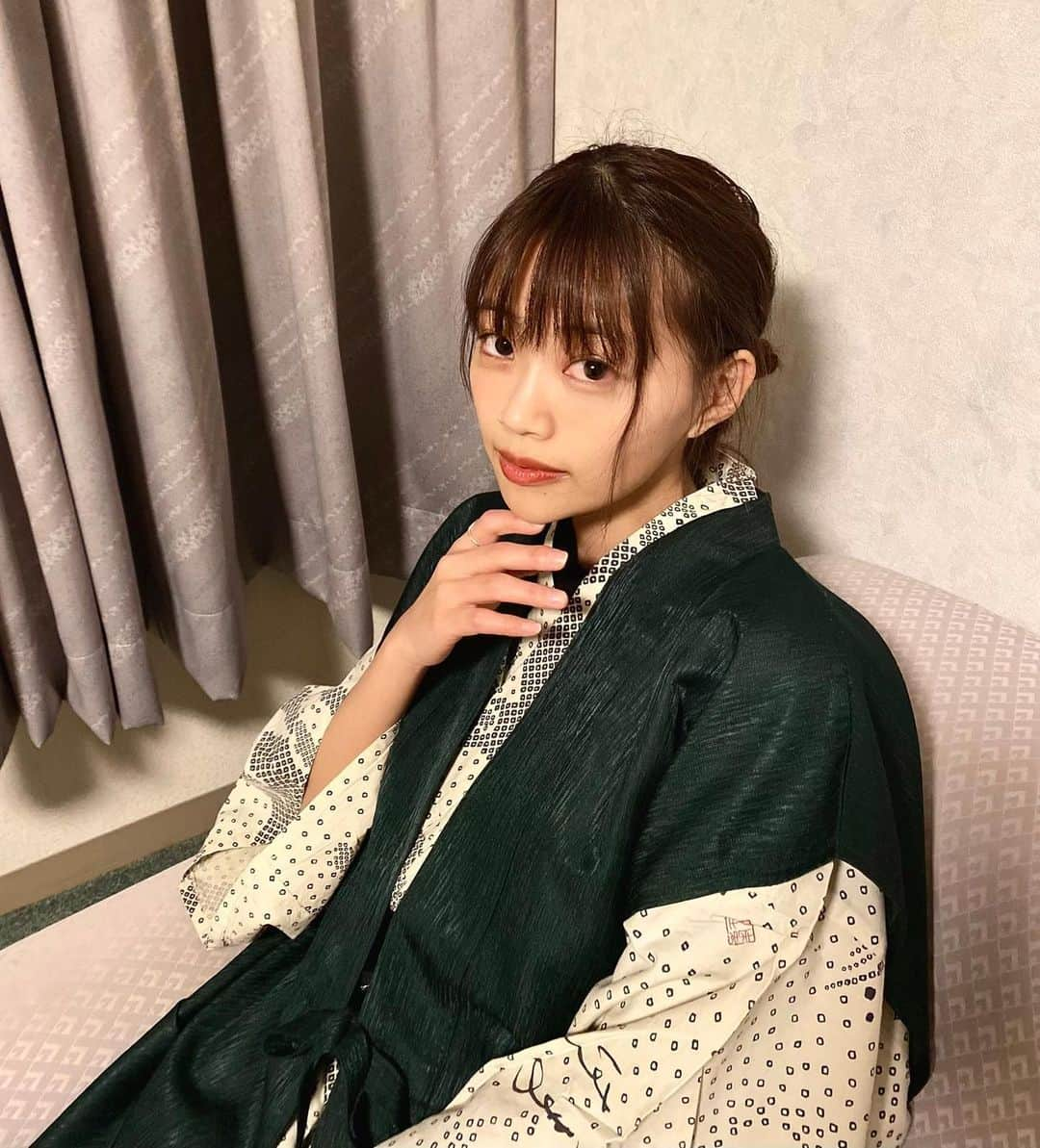 藤野結衣さんのインスタグラム写真 - (藤野結衣Instagram)「早く旅行できるようになりたいなあ♨️  いつかの浴衣👘😌 . . Photo by 妹📸 . . #旅行 #温泉旅行 #温泉女子 #浴衣」2月10日 18時25分 - yui_fujino