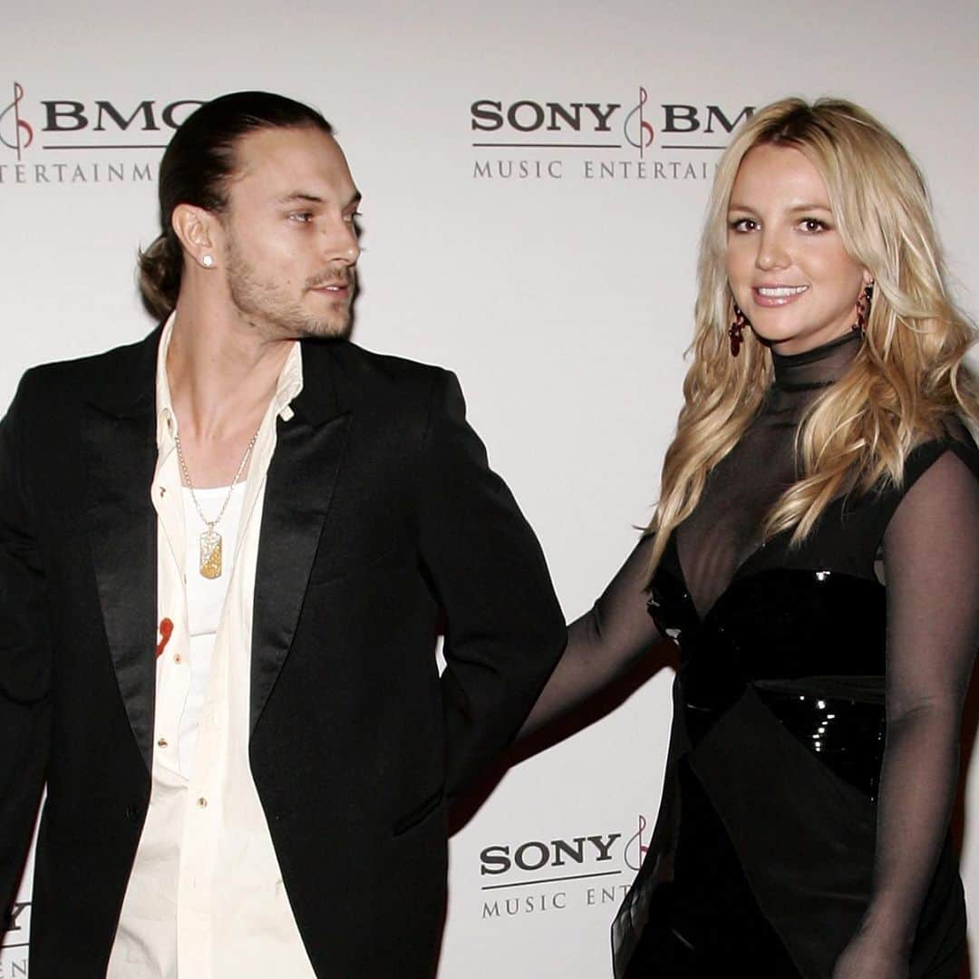 E! Onlineさんのインスタグラム写真 - (E! OnlineInstagram)「Britney Spears' ex-husband, Kevin Federline, is weighing in on her conservatorship battle in light of the release of #FramingBritneySpears. Link in bio for his attorney's full statement. (📷: Getty)」2月10日 11時31分 - enews