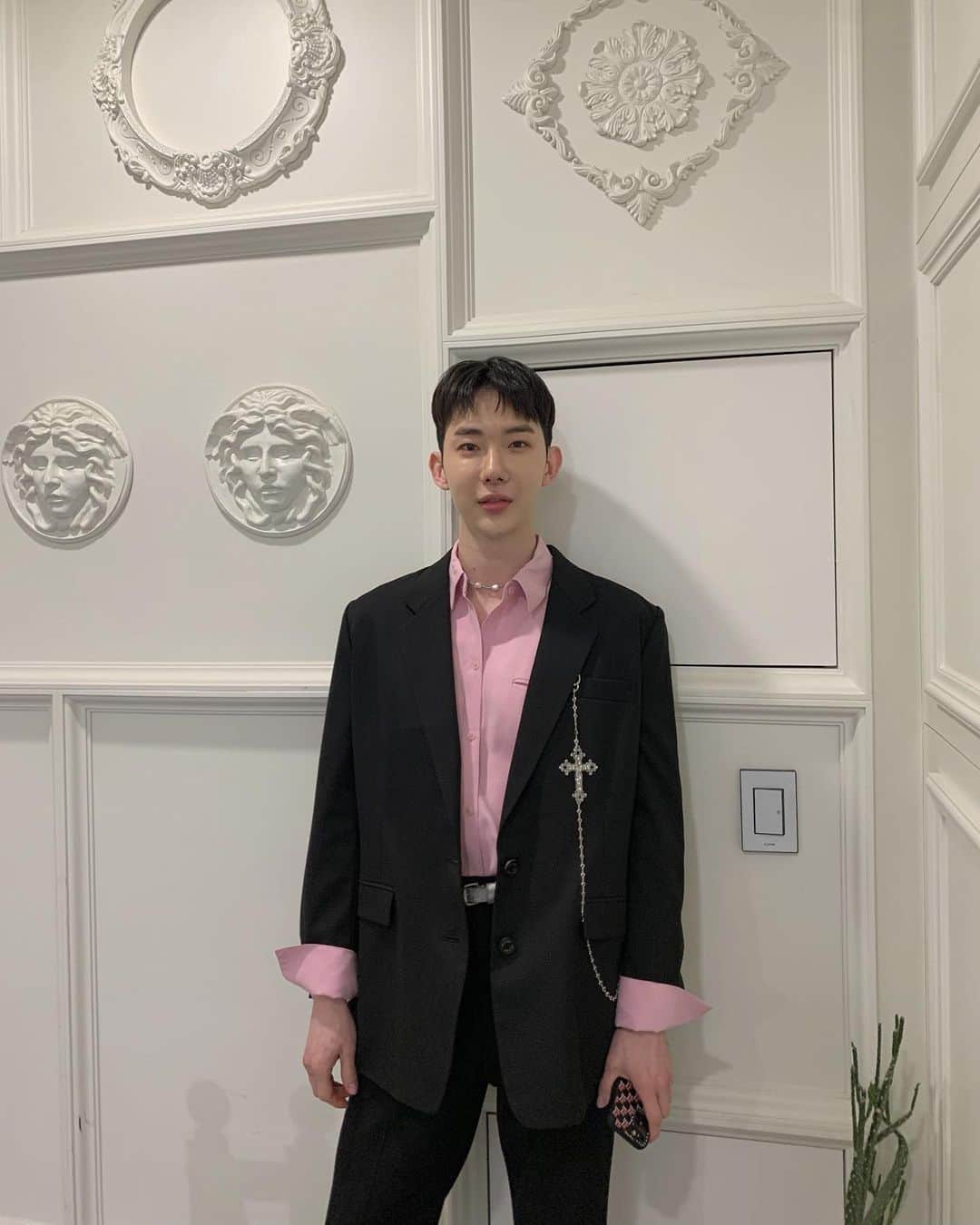 チョ・グォン さんのインスタグラム写真 - (チョ・グォン Instagram)「AM 7시 출근룩」2月10日 11時34分 - kwon_jo