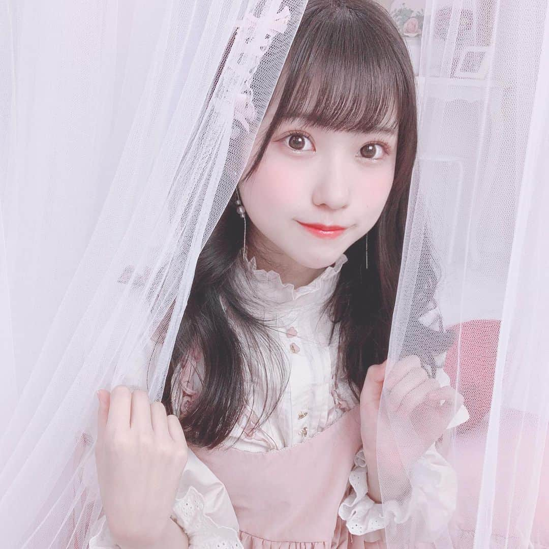 西宮柚花のインスタグラム：「👸 #ロリータ #撮影会 #ピンク #姫系 #天蓋 #キャノピー」