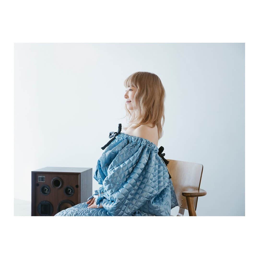 YUKIさんのインスタグラム写真 - (YUKIInstagram)「・  新曲『Baby, it's you / My lovely ghost』を、3月24日にリリースすることが決定いたしました。  #yuki」2月10日 12時00分 - yukiweb.net_official