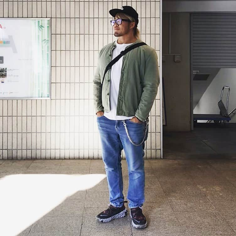 棚橋弘至さんのインスタグラム写真 - (棚橋弘至Instagram)「ここ10日の #ootd 👕👖🧢」2月10日 12時32分 - hiroshi_tanahashi