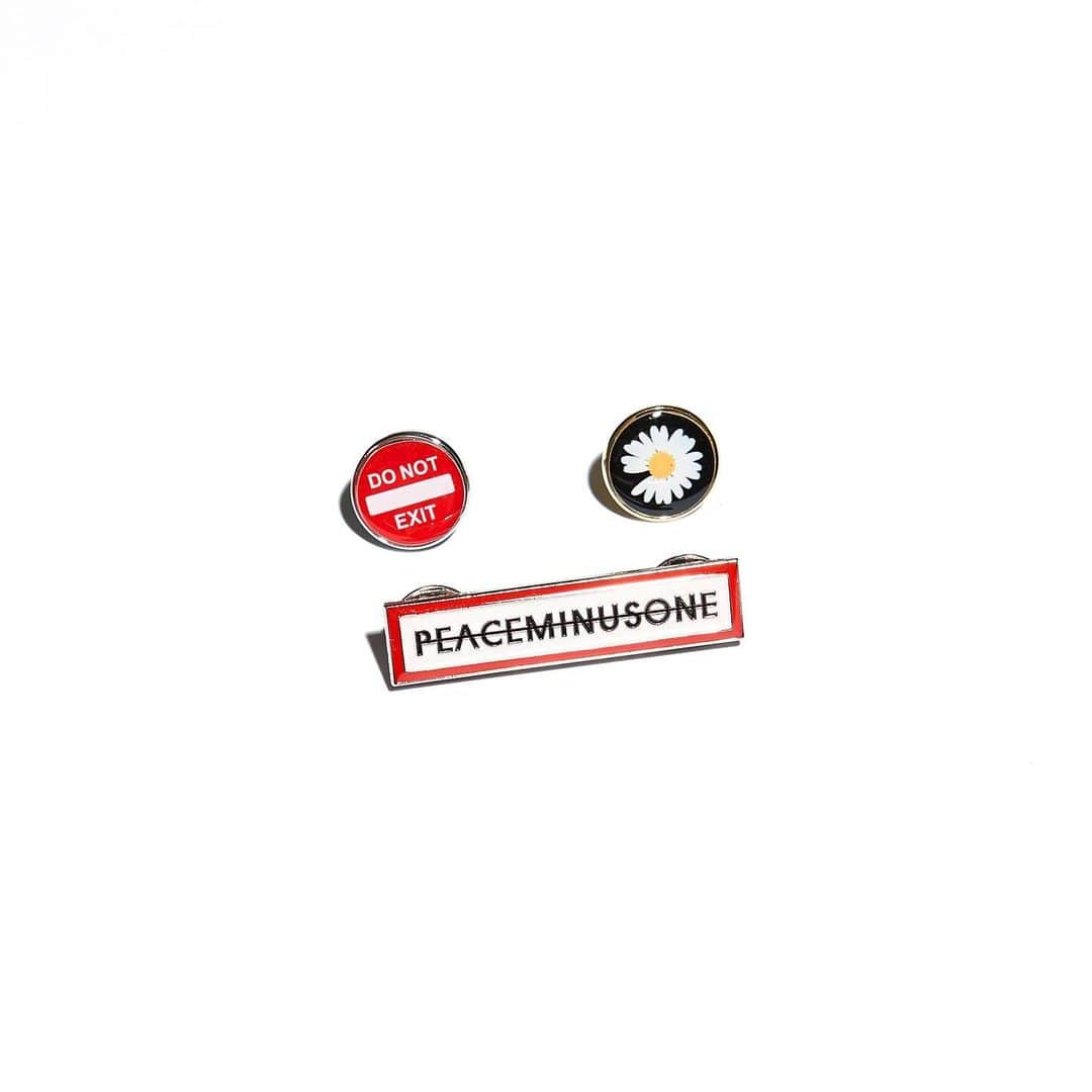 PEACEMINUSONEさんのインスタグラム写真 - (PEACEMINUSONEInstagram)「PMO®➖PIN SET #2 MULTI」2月10日 13時00分 - peaceminusonedotcom