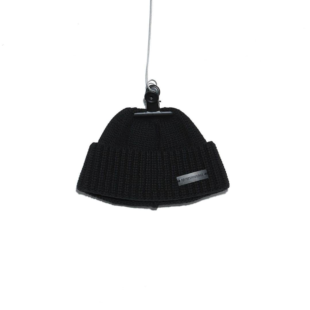 PEACEMINUSONEのインスタグラム：「PMO®➖KNIT CAP #5 BLACK」