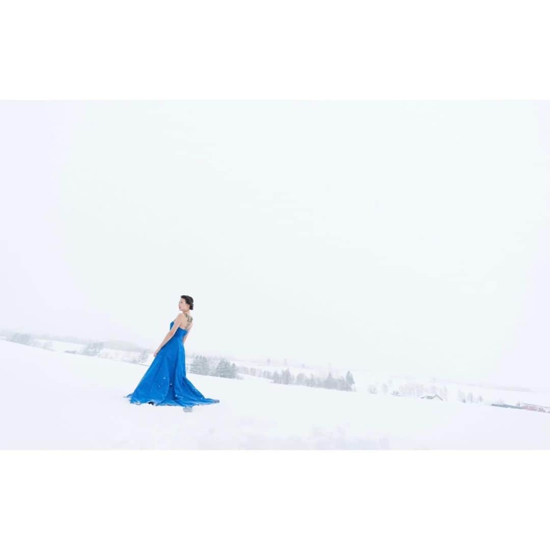 のインスタグラム：「♪  過去pic❄️  雪が積もっている地域の方 雪解けにご注意ください⚠️  #こんなにたくさんの雪 #初めてでした！ #銀世界 #過去pic」