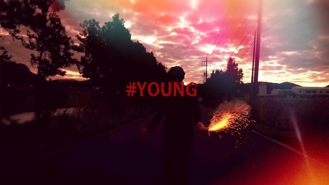 ジョンミンのインスタグラム：「2021.02.17 6PM(KST) #young」