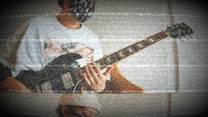 小野武正のインスタグラム：「舞chill??  on bass https://twitter.com/onotkm3/status/1359388122862161920?s=21  #わしつなぎ #guitar」