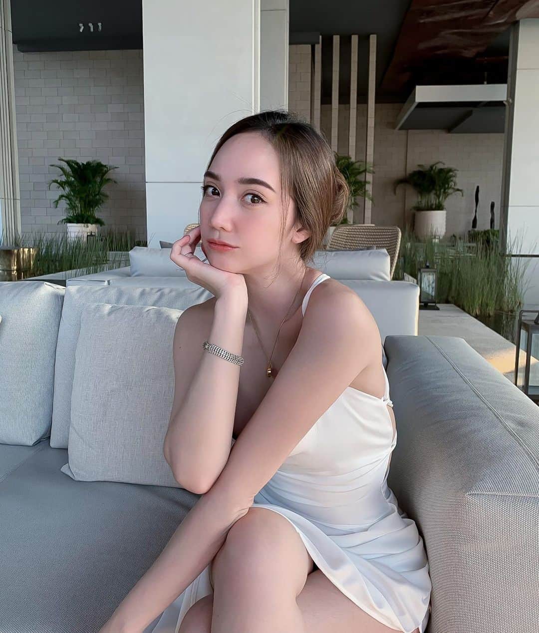 インヤのインスタグラム：「หน้าหนาวไปเที่ยวเขา แต่ถ้าเหงามาเที่ยวกับเราได้นะ ฮิ้วว 🤣😂」