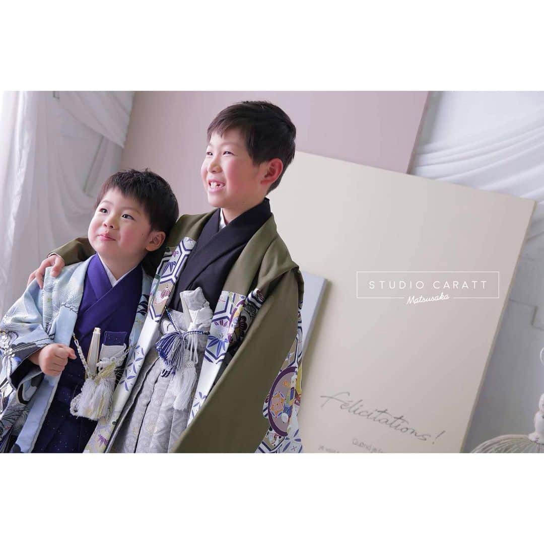 スタジオキャラット 松阪店さんのインスタグラム写真 - (スタジオキャラット 松阪店Instagram)「. なかよし☻ . . にっこり笑顔が素敵(❁´◡`❁) . #スタジオキャラット #スタジオキャラット松阪店  #フォトスタジオ  #スタジオ撮影  #記念撮影  #photostudio  #三重県フォトスタジオ  #松阪市  #七五三  #七五三撮影  #753撮影 #きょうだい  #兄妹  #着物  #なかよし  #ナチュラルフォト」2月10日 18時02分 - caratt.matsusaka