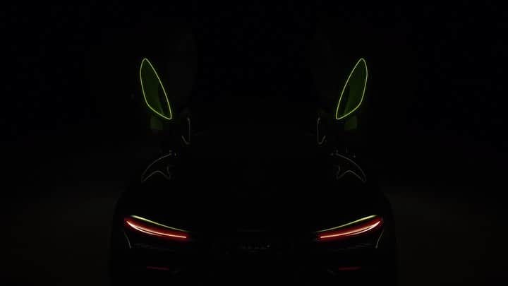 McLaren Automotiveのインスタグラム：「Artura is a creation that draws together decades of our pioneering expertise. The result is an incredible next-generation supercar alive with the full force of McLaren.   Join us on our social channels for the global reveal of Artura at 00:01 GMT on 17 February from the McLaren Technology Centre.」
