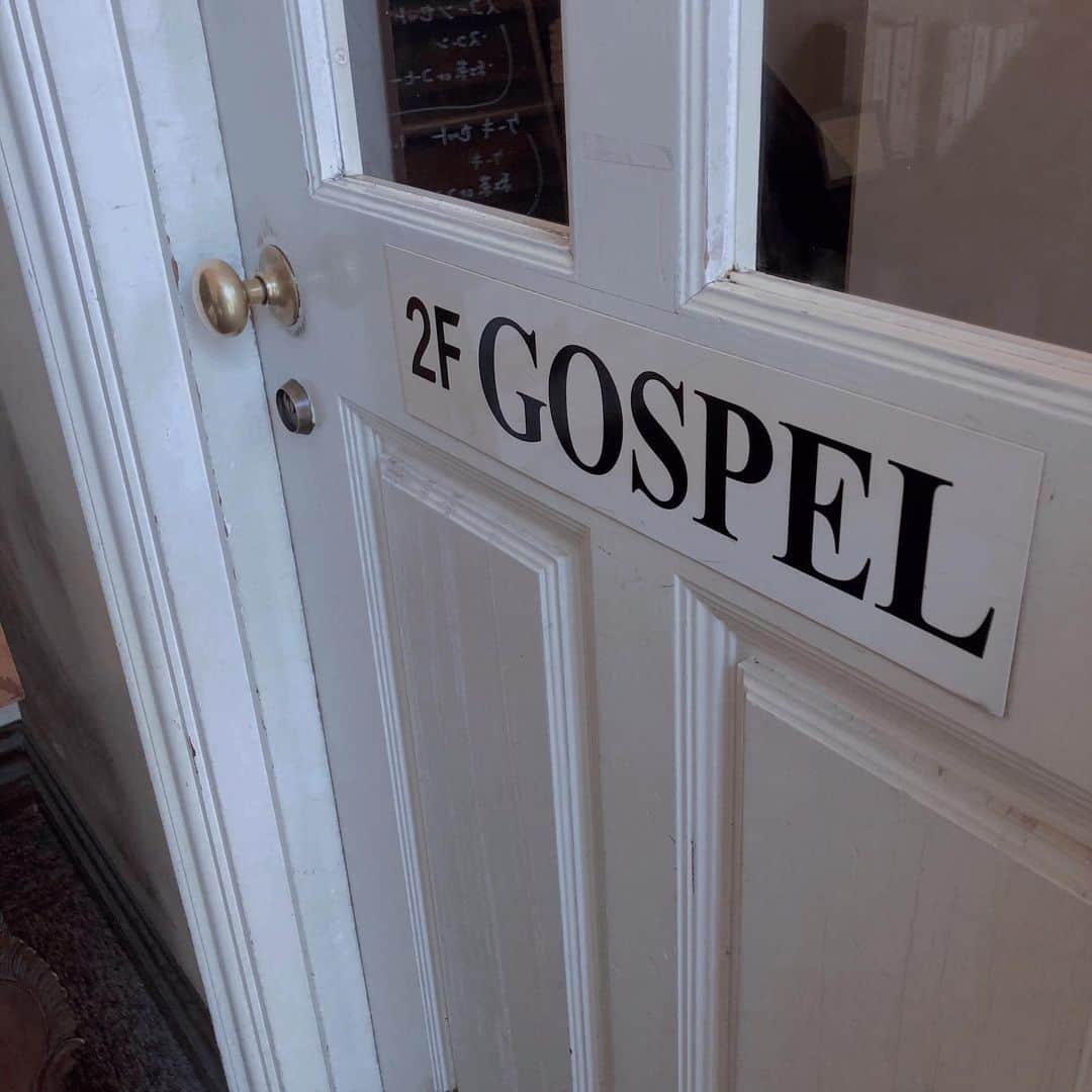 内海里来のグルメインスタ