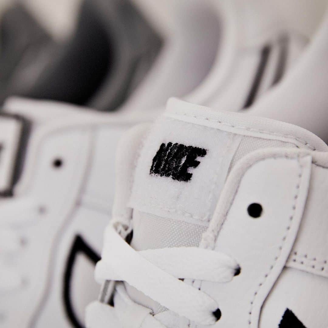 FOOTASYLUMさんのインスタグラム写真 - (FOOTASYLUMInstagram)「Make a statement. 🔥  Cop the new @Nikesportswear Air Force 1 Mafia in all sizes online.  #Footasylum #Nike #AirForce1」2月11日 4時02分 - footasylum