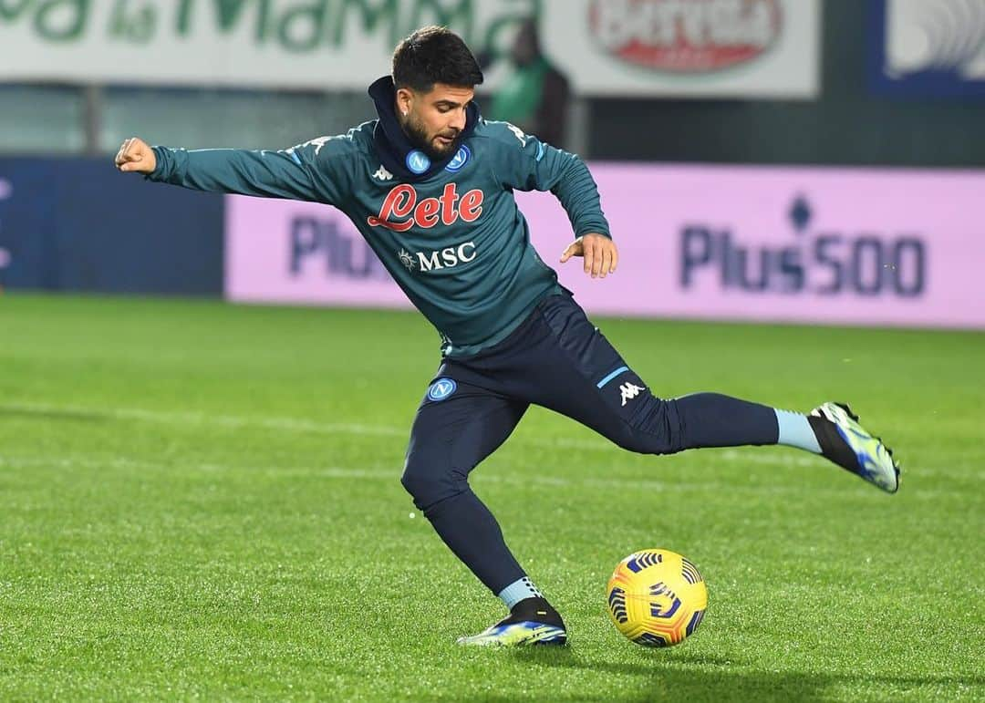 SSCナポリさんのインスタグラム写真 - (SSCナポリInstagram)「🏃‍♂️ Warm-up! 🔥   ⚽️ #AtalantaNapoli 🏆 #CoppaItalia   💙 #ForzaNapoliSempre」2月11日 4時15分 - officialsscnapoli