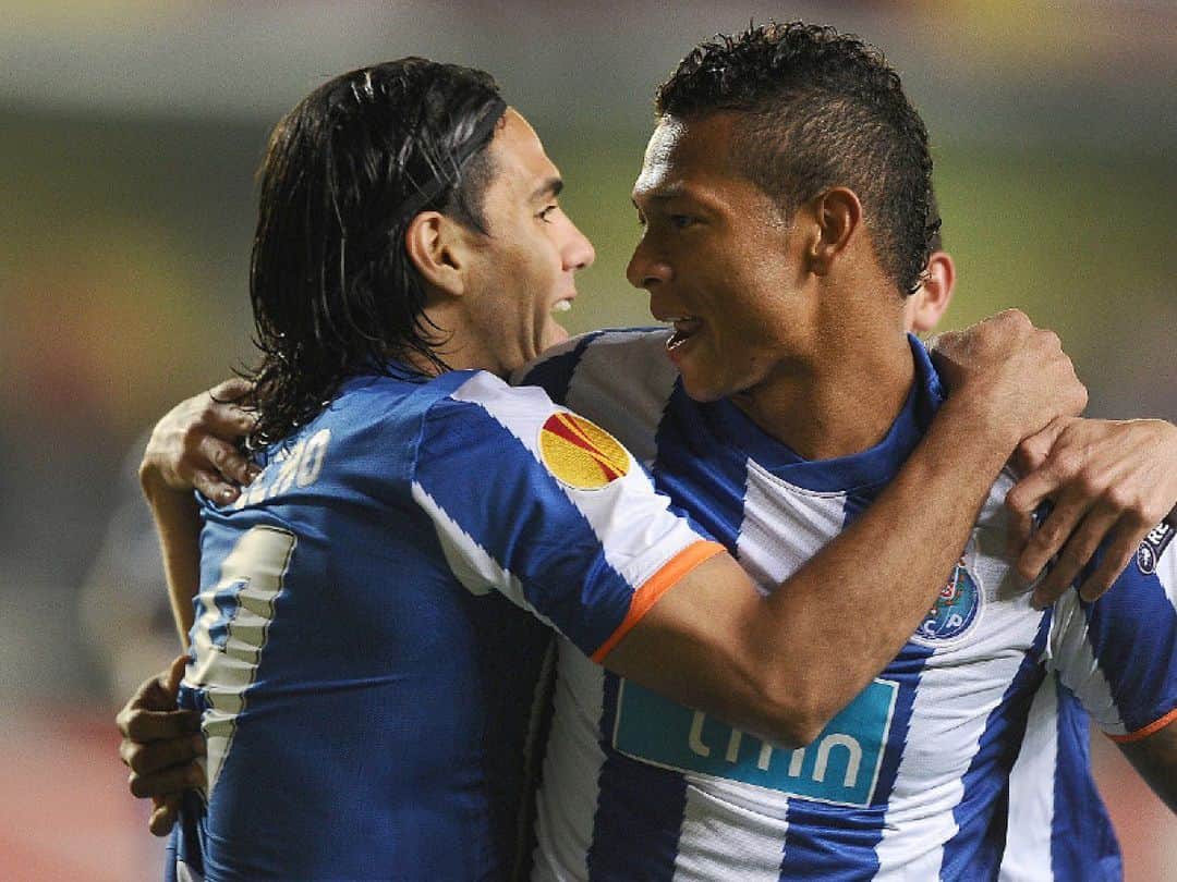 フレディ・グアリンのインスタグラム：「Feliz cumple tigre @falcao pide un deseo, bueno yo ya lo pedí por ti! Te quiero mucho mi hermanito 💙 Dios te bendiga 🙏🏾」