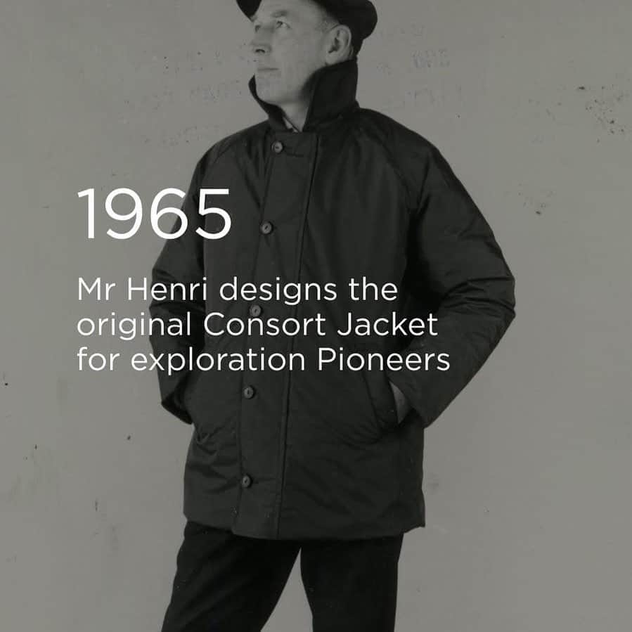 ヘンリロイドさんのインスタグラム写真 - (ヘンリロイドInstagram)「1965 - Mr Henri designs the Consort jacket, a jacket that had all the performance integrity but one that could also be worn in colder conditions in everyday life. It was this jacket that was picked up by legendary Pioneer, Sir Francis Chichester #henrilloyd #pioneer #consort #jacket」2月10日 20時05分 - henrilloyd_
