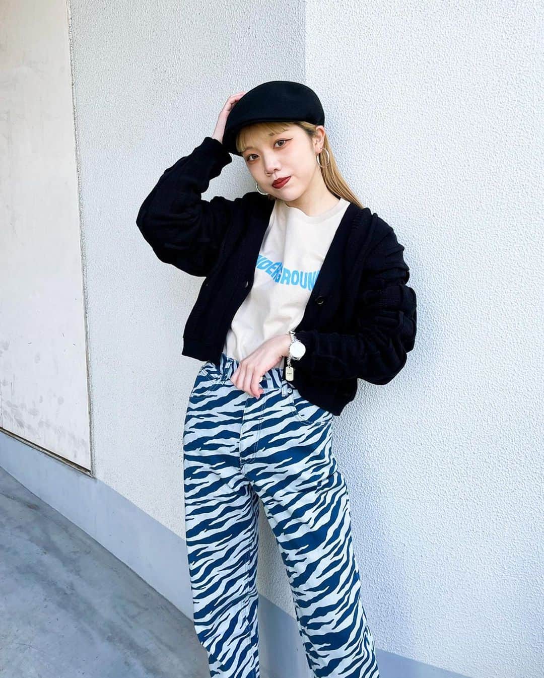 XGIRL_ootdのインスタグラム：「#xgirl_ootd @xxgnamii 155cm X-girl NAGOYA STAFF ・ -------------------------- ・ ▪️SPRING 3D KNIT CARDIGAN ¥12,500+tax ▪️DISTORTED LOGO L/S TEE ¥6,000+tax ▪️BONDAGE FLIGHT PANTS ¥13,000+tax ▪️5 POCKET TAPERED PANTS ¥12,000+tax -------------------------- #xgirl #xgirljp #xgirlus」