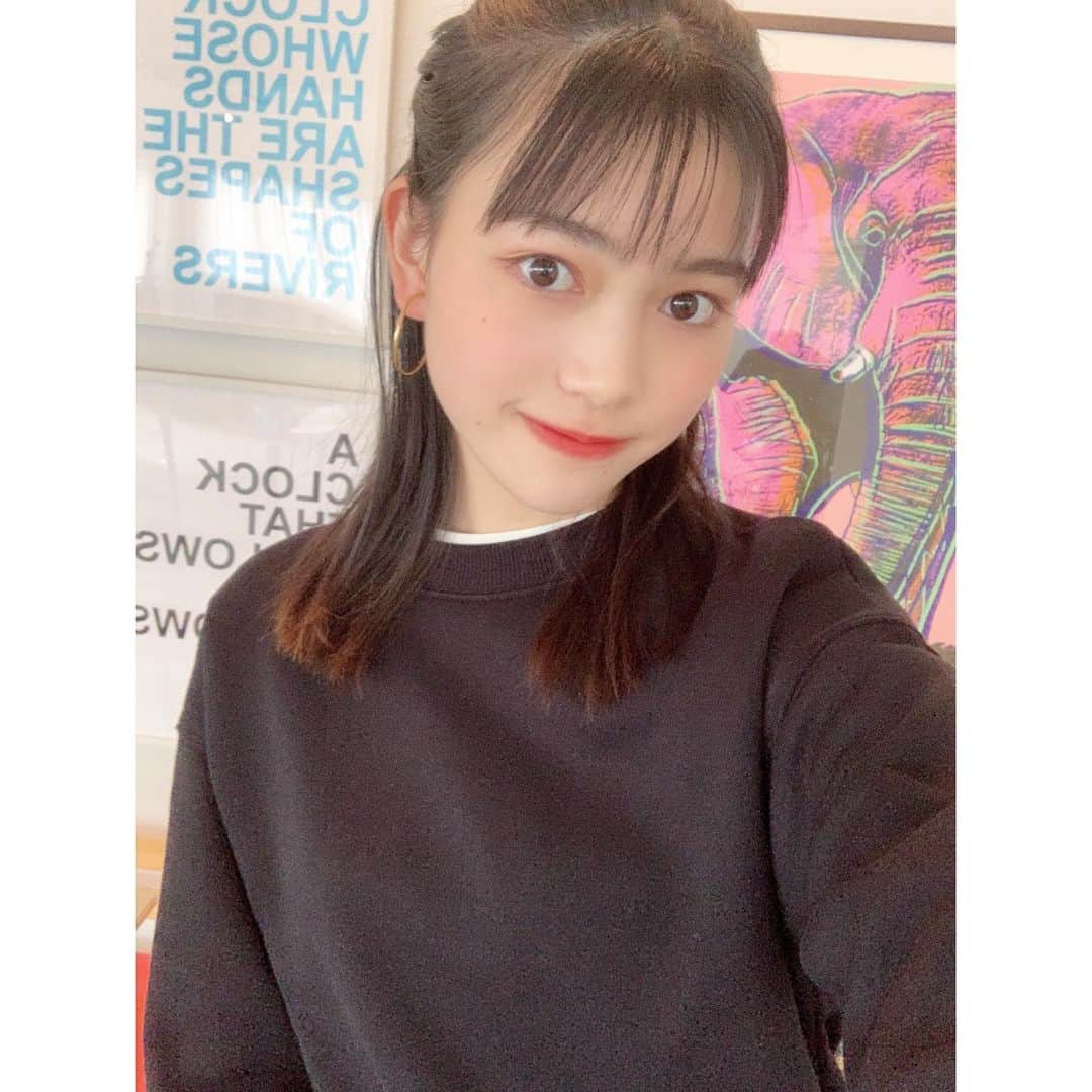 広瀬まのか︎さんのインスタグラム写真 - (広瀬まのか︎Instagram)「この頃のはまりごとは﻿ お料理をすることと ダンスを踊ること‪‪☺︎‬﻿ ‬﻿ ﻿ 趣味がふえてる〜嬉🗽❤﻿ 皆のはまりごとはなんですか？﻿ ﻿ ﻿ ちなみに写真はnicolaオフショットです﻿ #nicola #ニコラ #ニコモ #広瀬まのか」2月10日 20時25分 - manoka_hirose