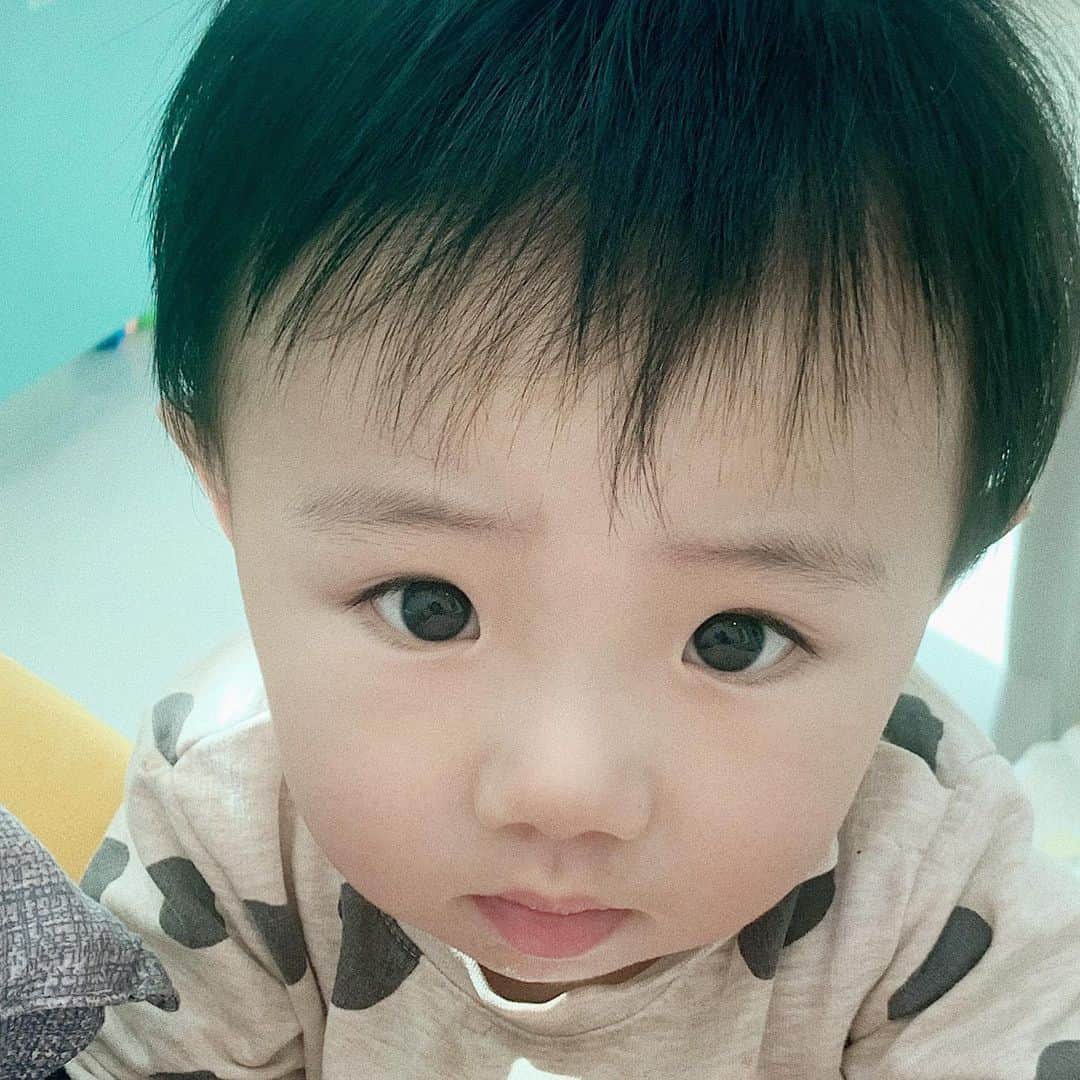 キム・ヒナのインスタグラム：「강쥐야🐶 엄마가 사룽행?❣️」